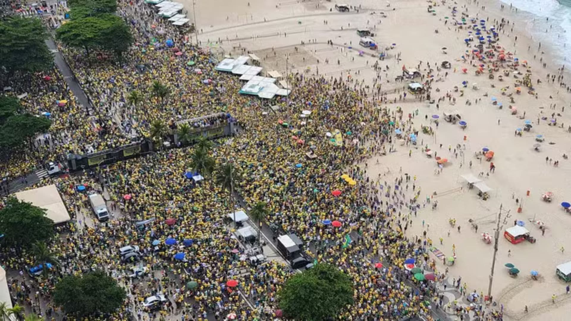 Manifestação em Copacabana