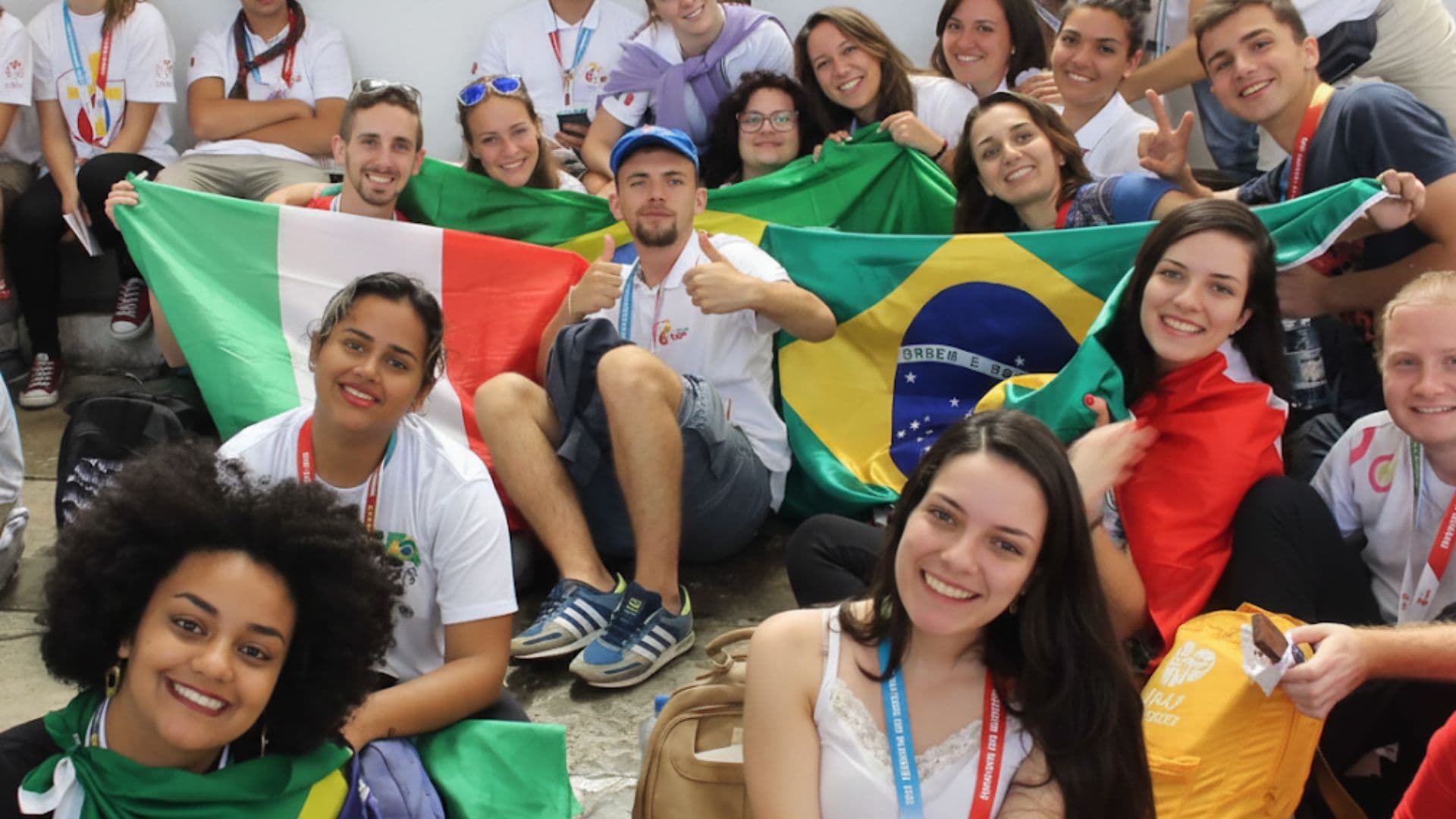 Jovens católicos enviam carta ao Papa.