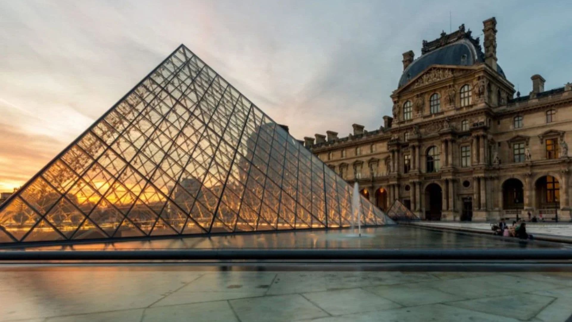 Saiba como foi o assalto no museu do Louvre