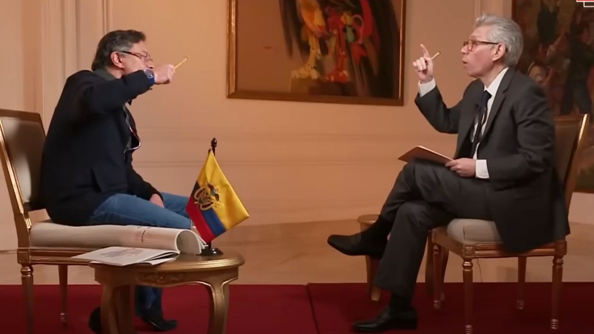 Gustavo Petro fala sobre Trump em entrevista à Univision Noticias.