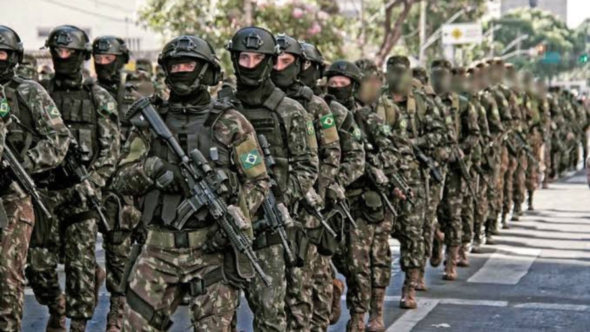 Militares do exercito brasileiro, PT quer subistituír militares por guarda civil em GLOs