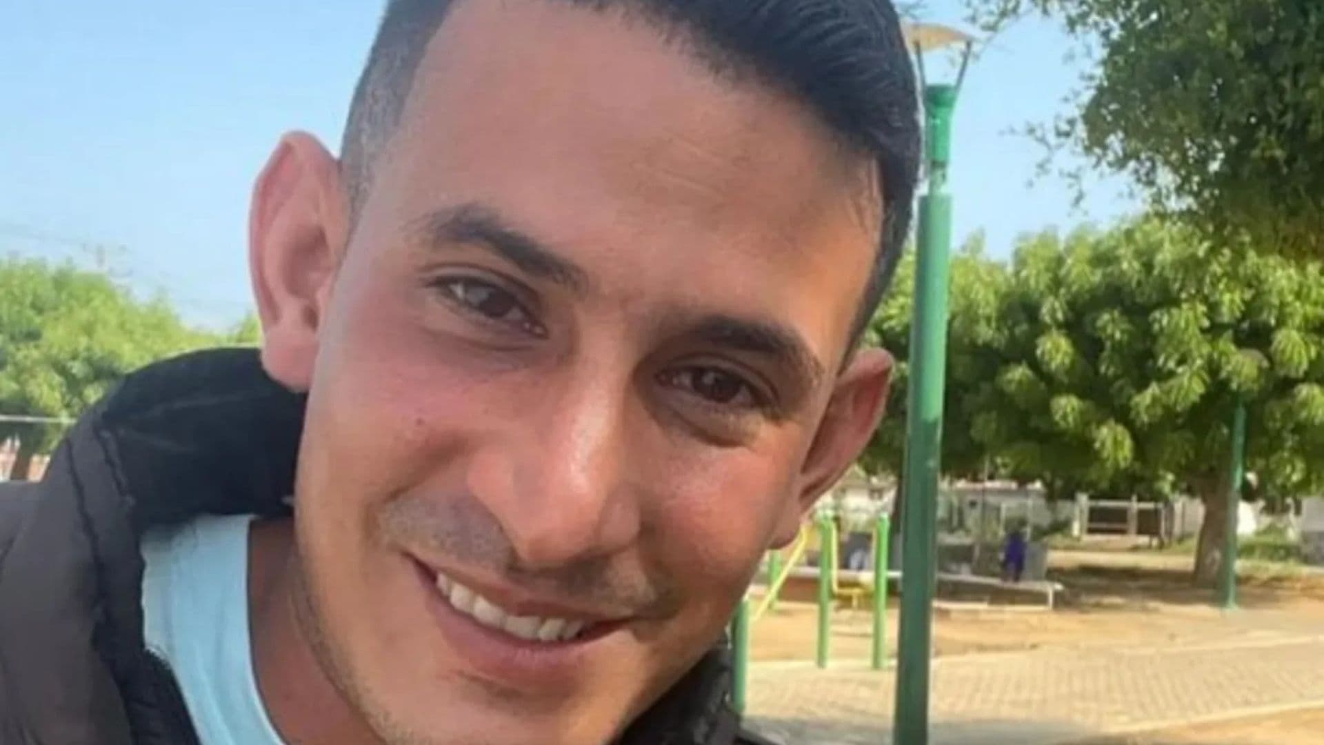 José Serna, o jornalista que foi preso na Venezuela por denunciar buraco em avenida.