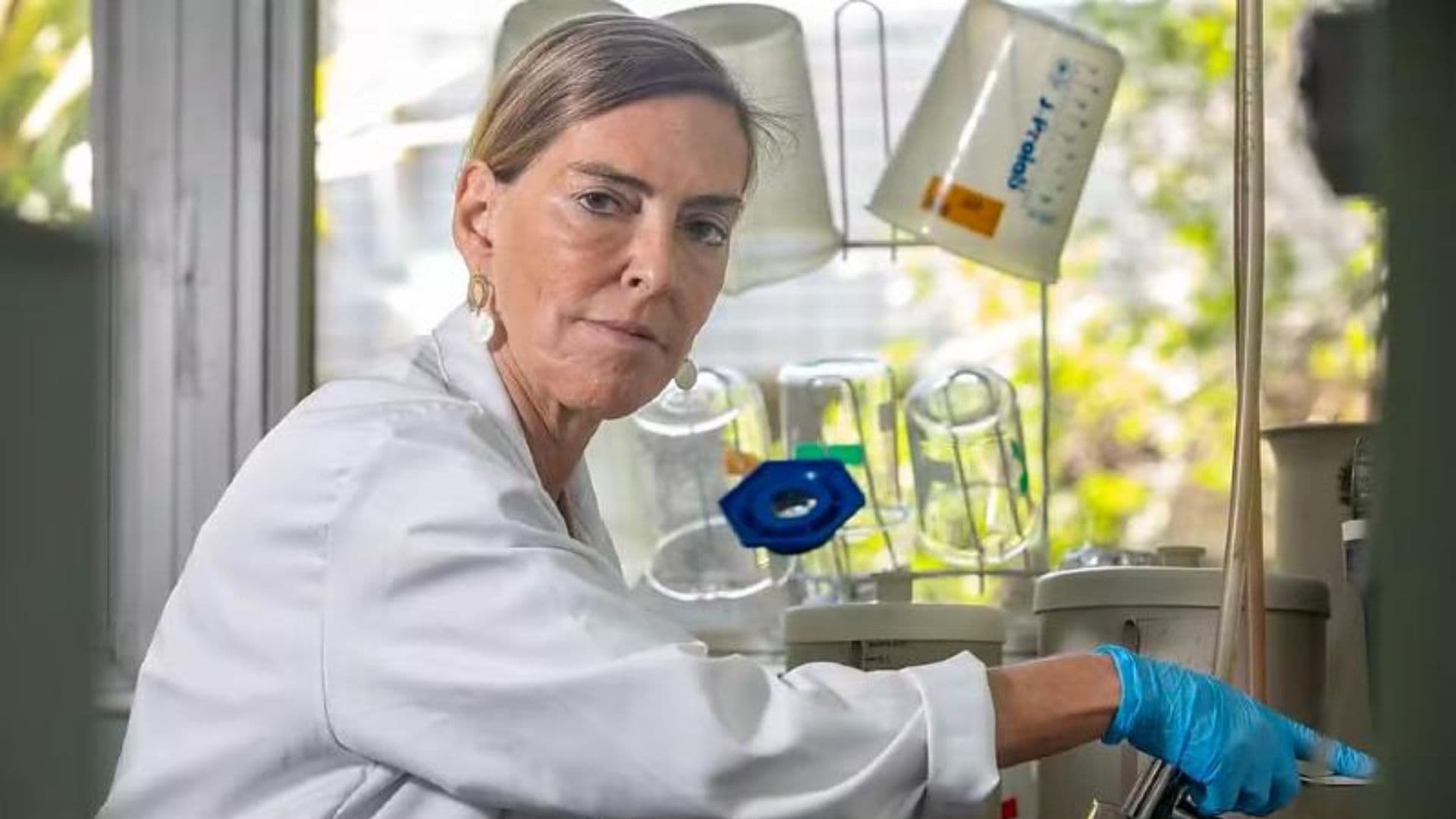 Tatiana Sampaio, chefe do Laboratório de Biologia da Matriz Extracelular da UFRJ e responsável pela polilaminina, medicamento experimental com potencial de recuperar lesões medulares.