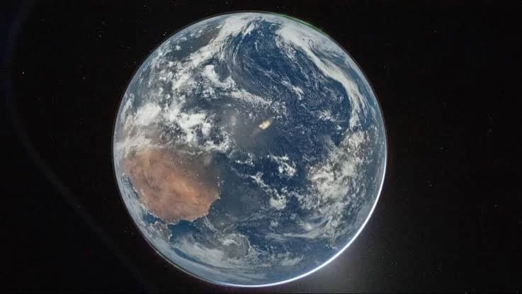 Terra vista do espaço, novo planeta descoberto pode abrigar vida