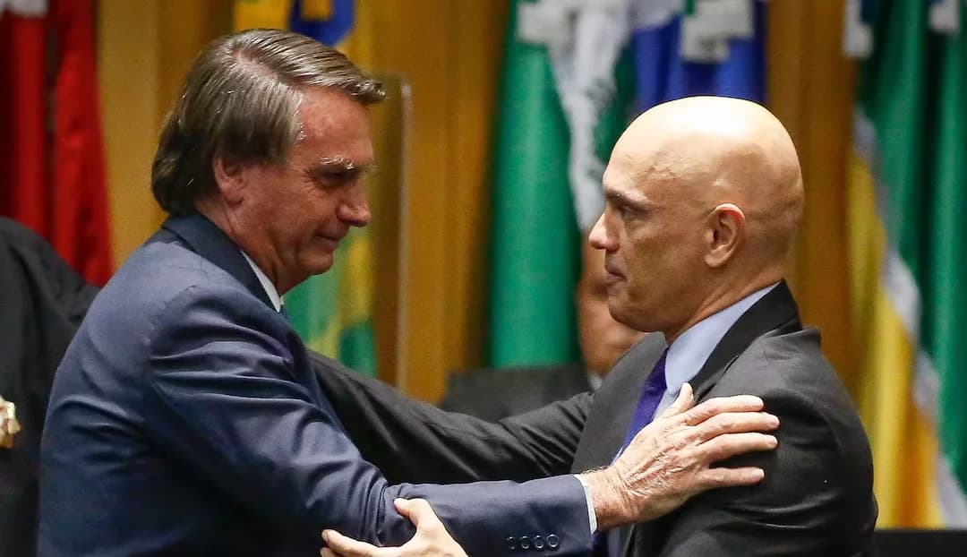 Bolsonaro usa fala de Moraes para pedir anulação de sua condenação