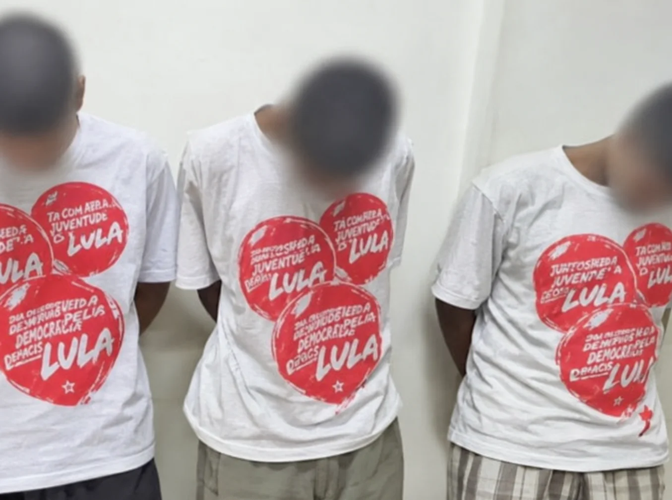 Três presos em Piracicaba usando camisetas de apoio a Lula